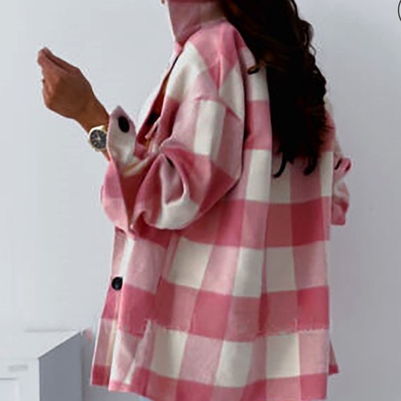 Beautiful Soft Comfy Cream Pink Plaid Checker Cozy Brush Button Pocket Shacket - Picture 4 of 8